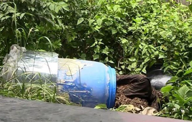 Giáp măt với 4 nghi can giết người phi tang xác ở Bình Dương