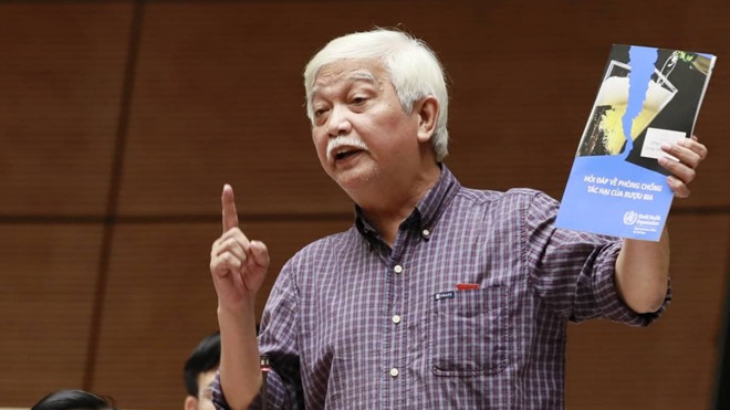 Ông Dương Trung Quốc: Tôi dám bảo vệ ngành rượu bia Việt Nam để nó phát triển tích cực