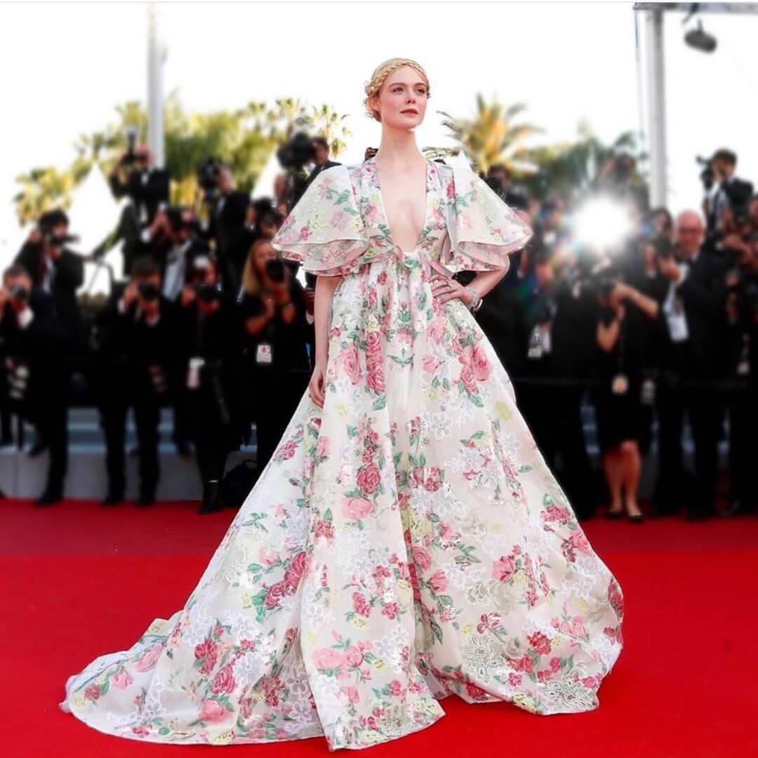 Chẳng cần chiêu trò hở da thịt, 25 bộ cánh này vẫn được công nhận là đỉnh nhất Cannes 2019