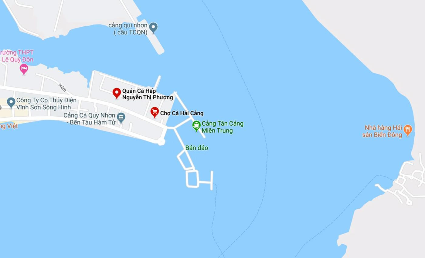 Video ảnh: Nhọc nhằn kiếm sống bên chảo lửa hấp cá ở cảng Quy Nhơn