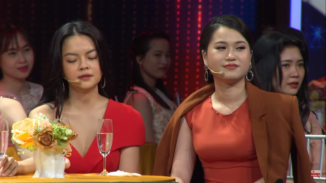 Phạm Quỳnh Anh: Sống với nhau mà chuyện chăn gối không hợp thì không khác gì địa ngục cả