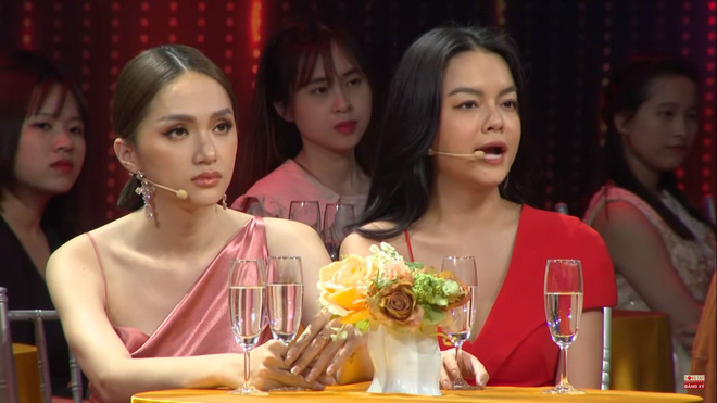 Phạm Quỳnh Anh: Sống với nhau mà chuyện chăn gối không hợp thì không khác gì địa ngục cả - 2 Phạm Quỳnh Anh: Sống với nhau mà chuyện chăn gối không hợp thì không khác gì địa ngục cả - 2
