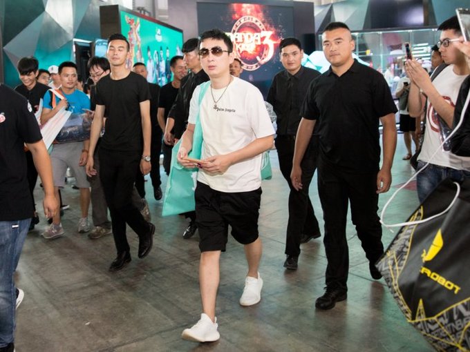 Những người thừa kế tỷ USD trẻ nhất thế giới