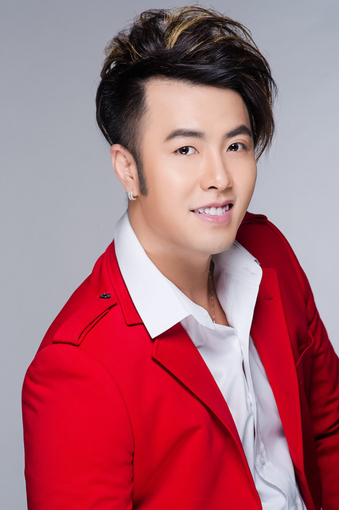 Sau khi để lộ ảnh phát tướng, Akira Phan đăng ảnh nằm viện, nói lời 'Tạm biệt' khiến fan lo lắng - 4 Sau khi để lộ ảnh phát tướng, Akira Phan đăng ảnh nằm viện, nói lời 'Tạm biệt' khiến fan lo lắng - 4