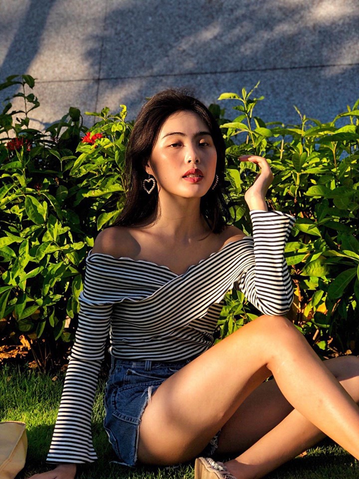 Gái xinh bỏ việc văn phòng làm mẫu ảnh kiếm tiền gấp 10 lần, tiết lộ cái tên được bố đặt vì muốn con sướng như Hoàng Hậu