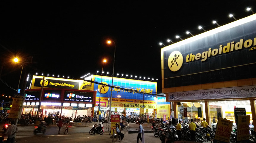 Parkson lột xác sau nhiều năm thua lỗ, đóng cửa đồng loạt