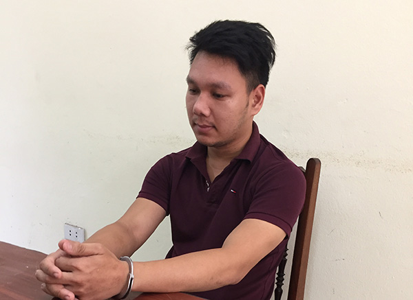 Vướng vòng lao lí vì nhặt được của rơi, tống tiền khổ chủ