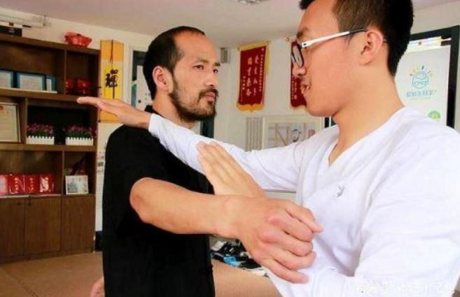 Sư phụ Vịnh Xuân: Từ Hiểu Đông đang tẩy não lứa trẻ Trung Quốc