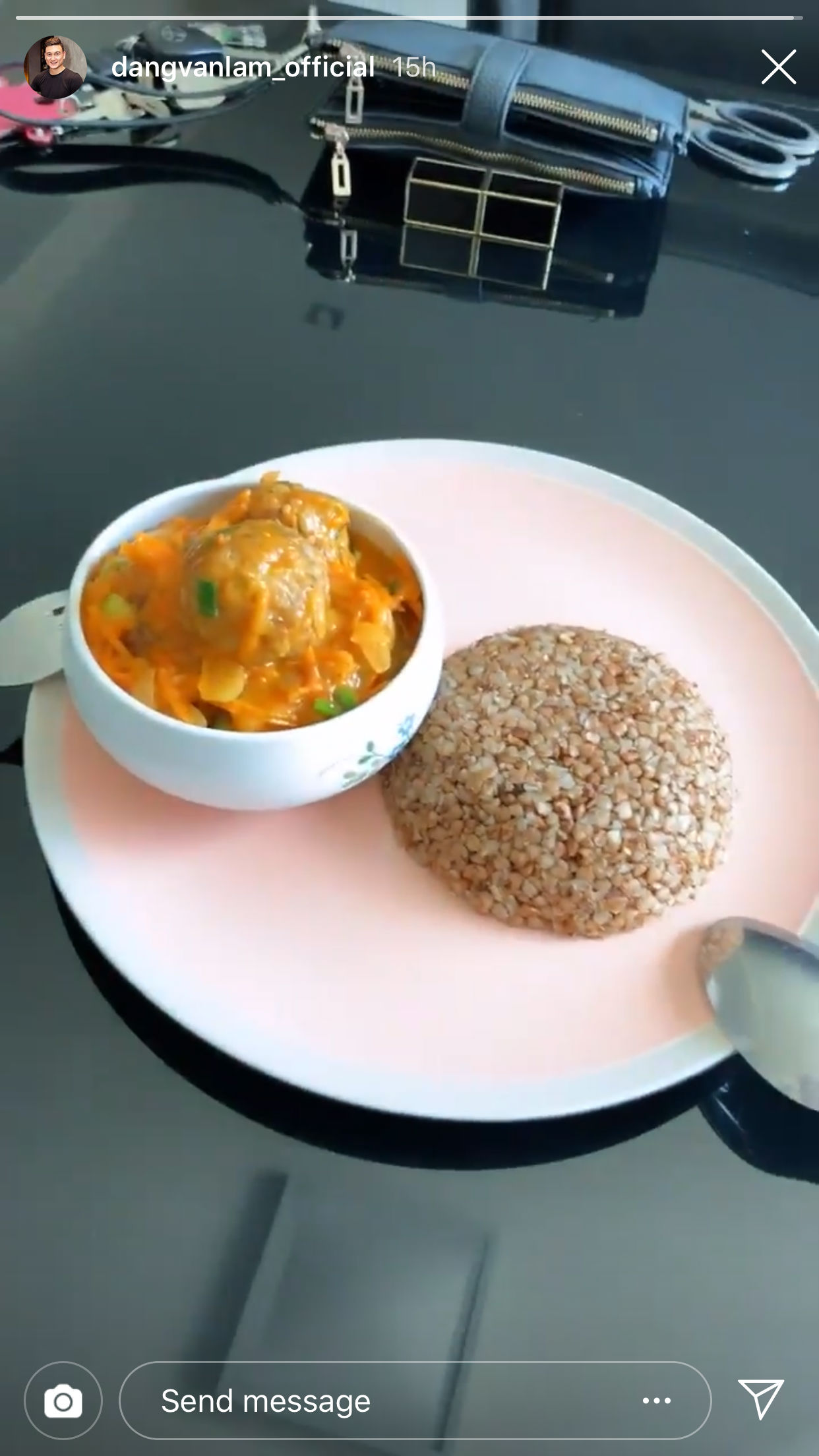 Ơn giời, qua bao nhiêu úp mở cuối cùng Yến Xuân cũng công khai gọi Lâm Tây là bạn trai rồi