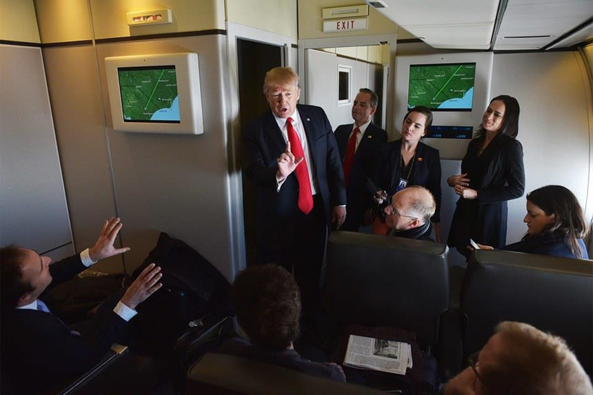 Như bị giam cầm - trải nghiệm trên chiếc Air Force One của TT Trump
