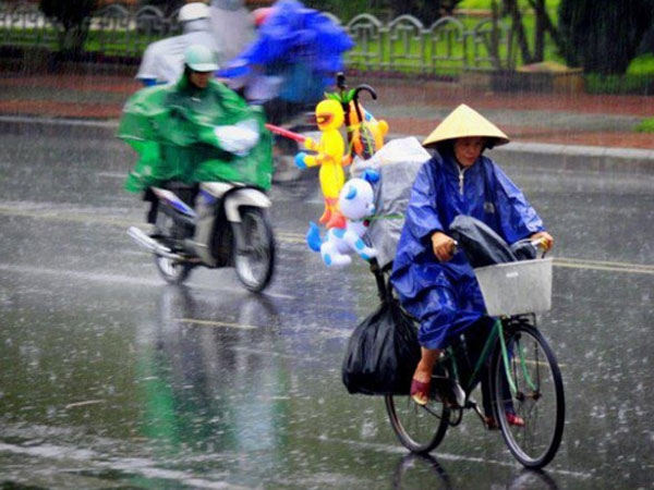 Dự báo thời tiết 26/5: Hà Nội ngày nắng nóng, chiều tối mưa dông