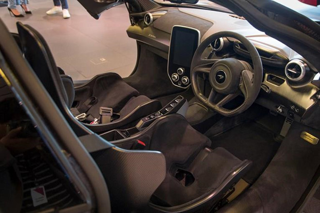 Siêu xe McLaren Senna giá triệu USD mà Ronaldo mới sắm mạnh thế nào?