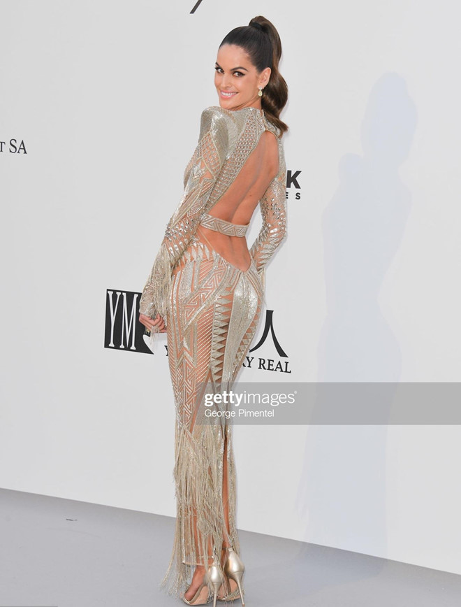 Những bộ đầm khoe da thịt gần ranh giới phản cảm ở Cannes 2019