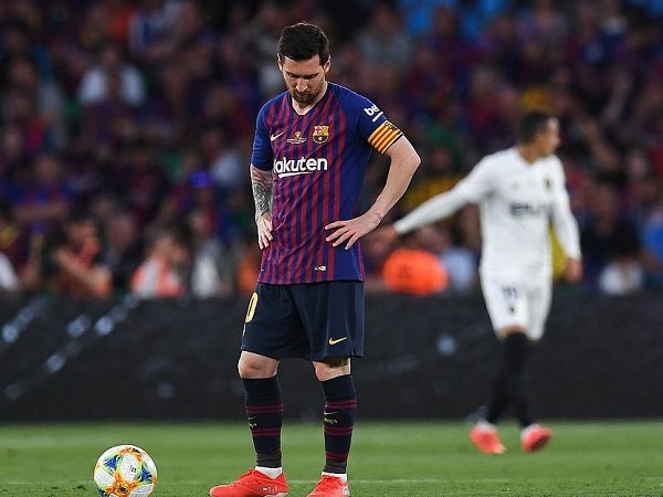 Barca 1-2 Valencia: Messi ghi bàn, Barca vẫn gục ngã ở chung kết cúp Nhà Vua