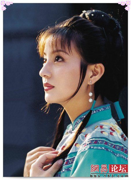 Tứ đại Hoa Đán lừng lẫy sau bao năm: Triệu Vy chưa được mặc áo cưới, Châu Tấn yêu đồng tính với con gái tình địch?