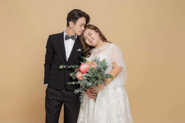 Chàng Kiên Giang yêu say đắm cô gái 85 kg: Chúng tôi không phải đũa lệch