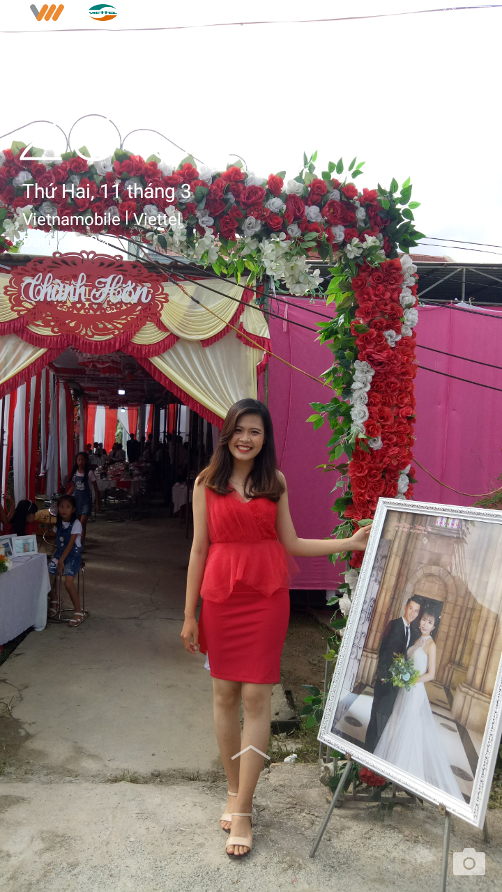 Gần 30 tuổi mà vẫn ế, gái xinh bị cả dòng họ đăng ảnh rao bán trên Facebook