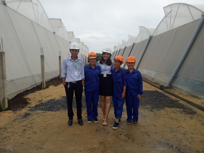 Gần 30 tuổi mà vẫn ế, gái xinh bị cả dòng họ đăng ảnh rao bán trên Facebook