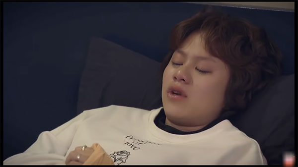 Chiếu cùng khung giờ vàng truyền hình, tại sao Về Nhà Đi Con lại hot hơn hẳn Nàng Dâu Order và Mê Cung?