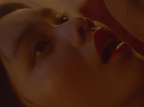 MC Phương Mai hé lộ góc khuất đóng cảnh nóng: Rã rời, mãi mới hoàn hồn