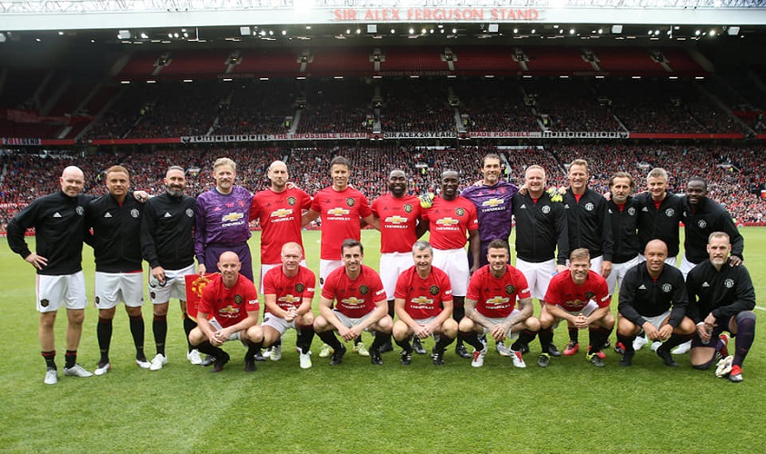 Huyền thoại MU đè bẹp Bayern: Solskjaer thể hiện bản năng sát thủ, Beckham solo ghi bàn tuyệt đỉnh