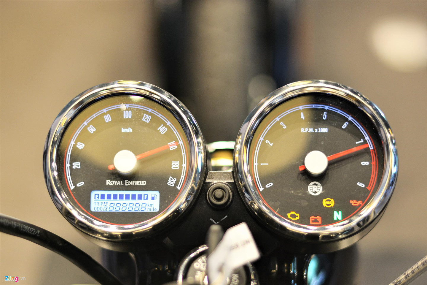 Chi tiết ‘cặp song sinh’ Royal Enfield 650 cc giá từ 173 triệu