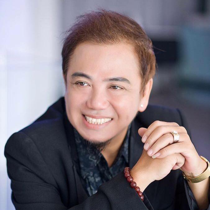 Mới tại ngoại sau khi bị bắt vì đánh bạc, nghệ sĩ Hồng Tơ có động thái mới trên facebook dù được người thân khuyên không nên sử dụng mạng xã hội