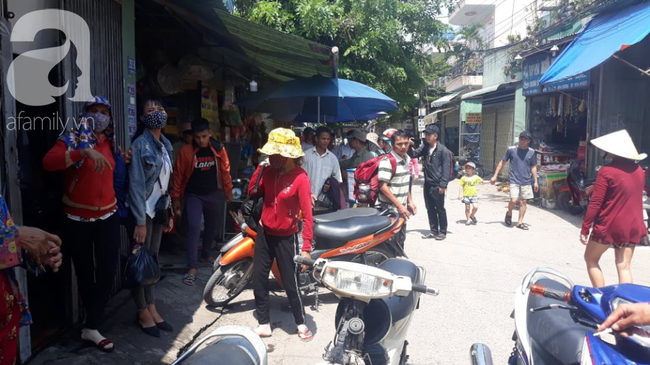 Hé lộ nguyên nhân vợ chồng cùng con gái 4 tuổi chết ở Bình Dương, trong đó vợ đang mang bầu 8 tháng