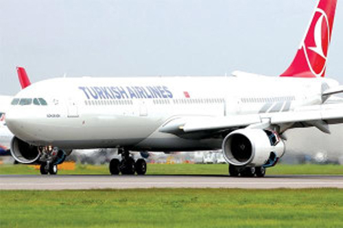 Cơ trưởng ngoại bị phạt 7,5 triệu ở sân bay Nội Bài