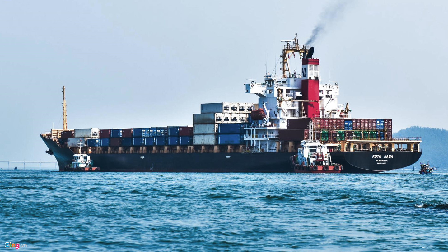 Cận cảnh cảng Quy Nhơn bị bán cổ phần với giá rẻ như cho