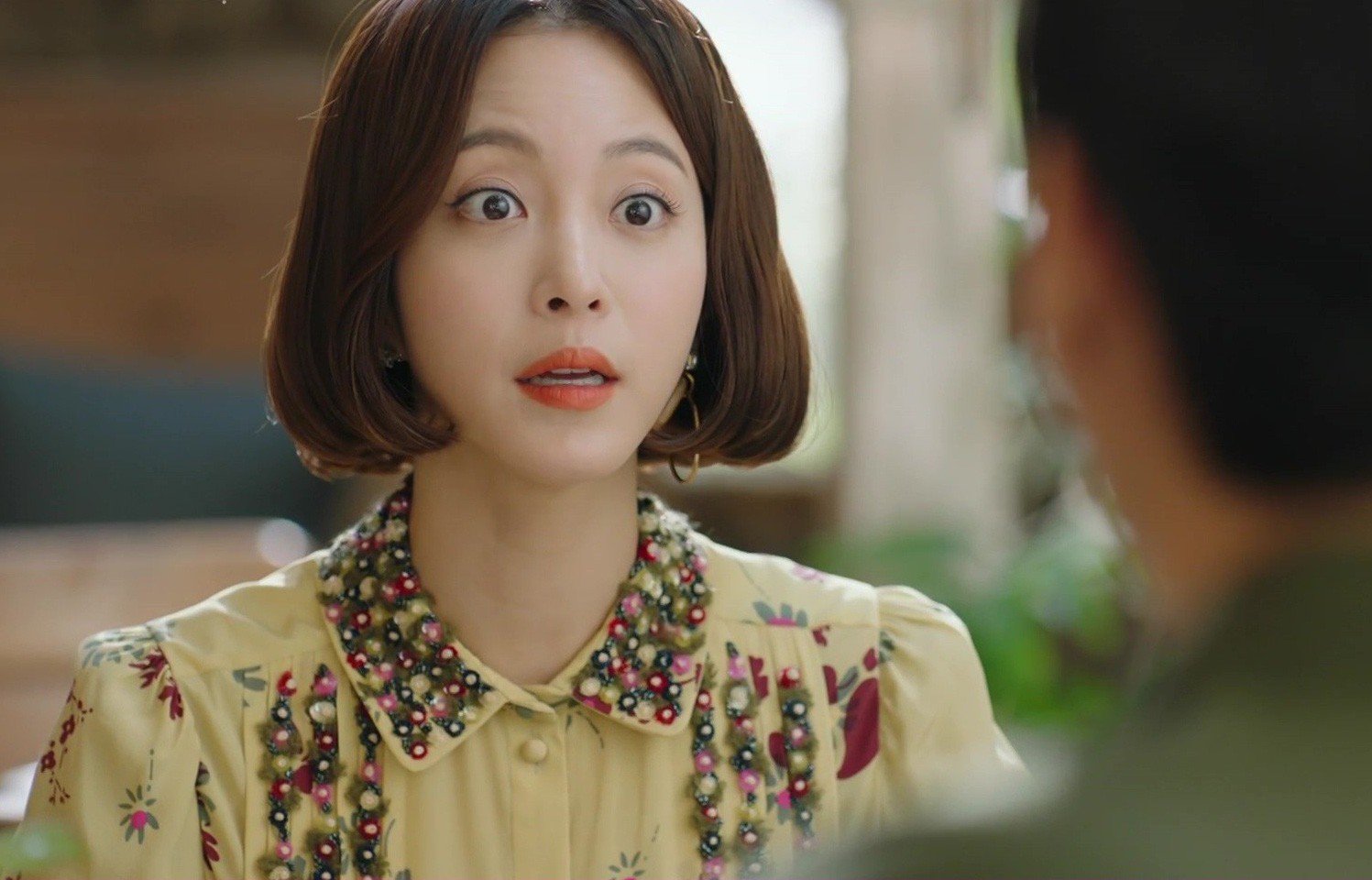 Vợ hí hửng khoe kiểu đầu mới, ai ngờ chồng thốt ra 1 câu mà lột trần ngay sự thật liên quan đến cô hàng xóm