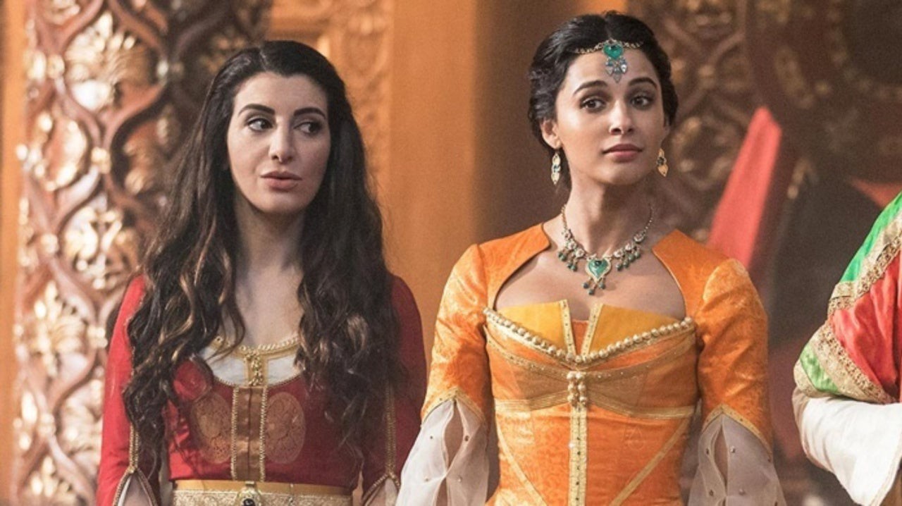 Nàng Jasmine - Naomi Scott của Aladdin 2019 khiến fan rụng tim vì cư xử như công chúa ngoài đời thực Nàng Jasmine - Naomi Scott của Aladdin 2019 khiến fan rụng tim vì cư xử như công chúa ngoài đời thực