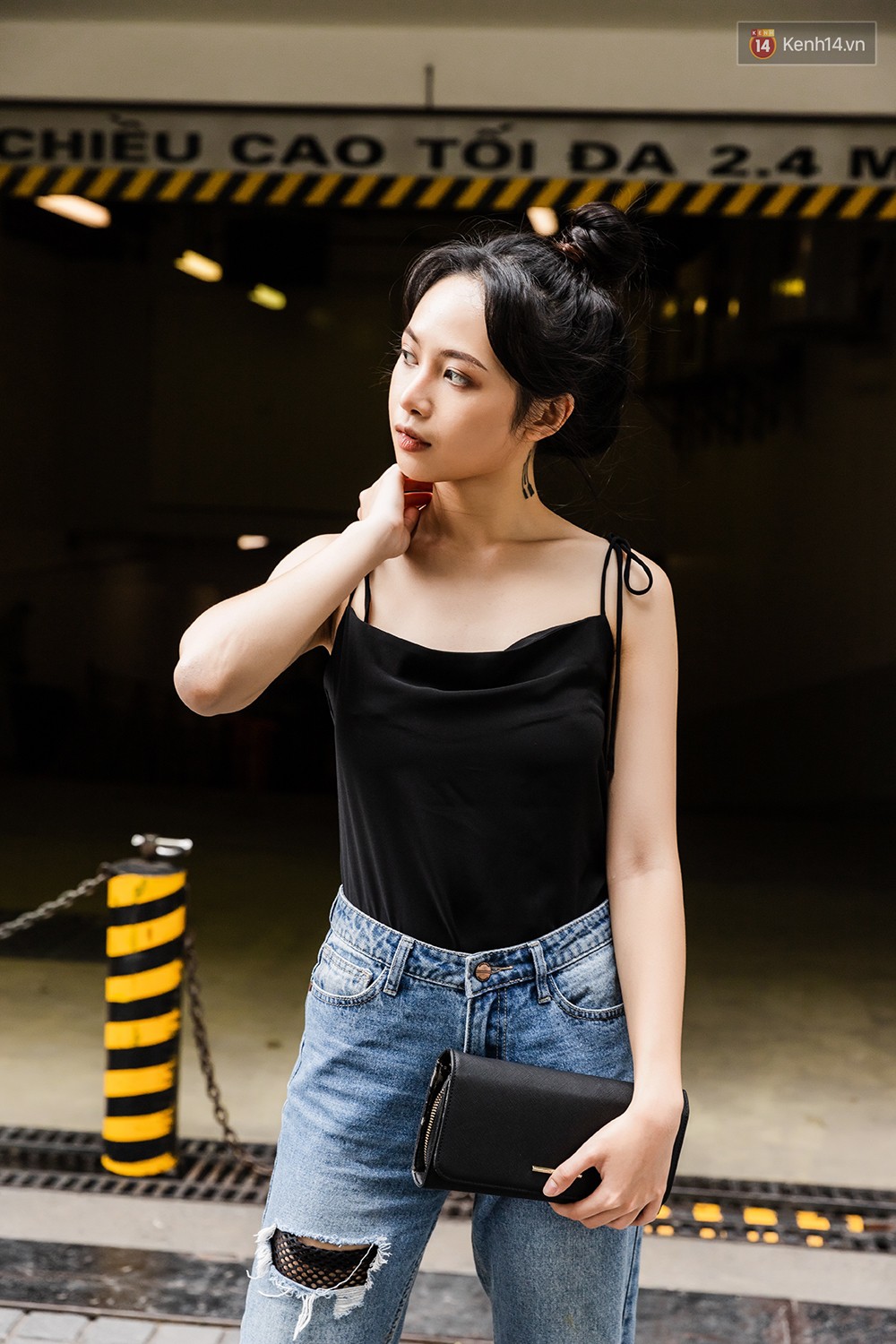 Street style 2 miền: miền Nam lên đồ xịn sò như idol Hàn, miền Bắc không thiếu những ca độc lạ