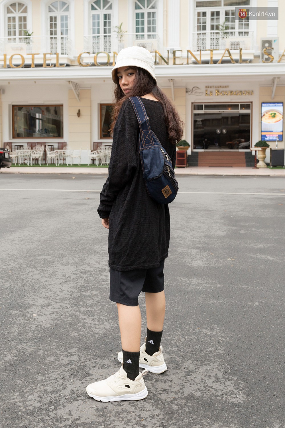 Street style 2 miền: miền Nam lên đồ xịn sò như idol Hàn, miền Bắc không thiếu những ca độc lạ