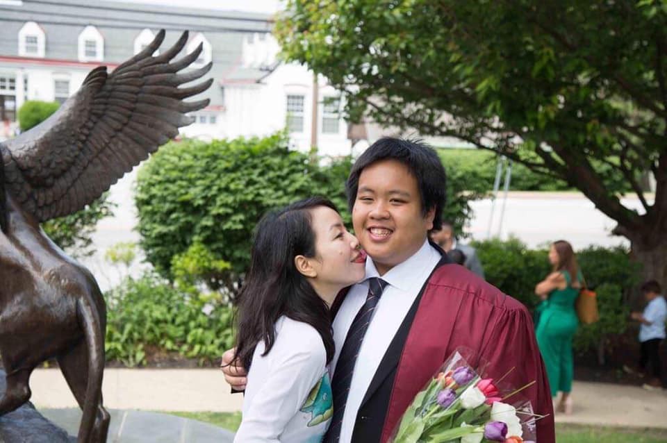 Không thể ngờ: Hôm nay, thần đồng Đỗ Nhật Nam đã tốt nghiệp cấp 3 và sắp bước vào Đại học!