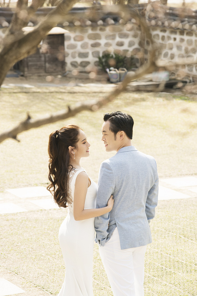 Cận ngày trọng đại, Dương Khắc Linh - Ngọc Duyên tung trọn bộ ảnh cưới lãng mạn tại Hàn Quốc