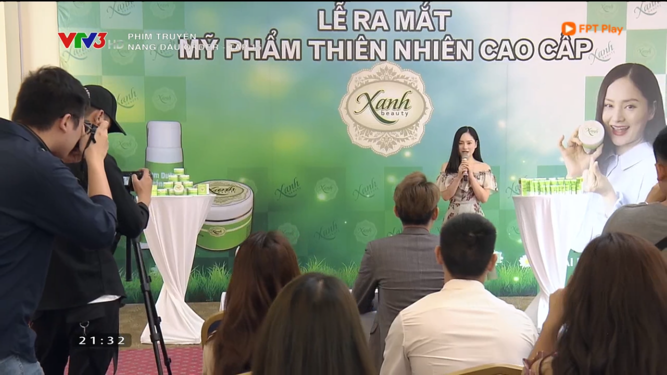 Nàng dâu order: Chỉ một hành động, em gái mưa đã lộ rõ bộ mặt hồ ly