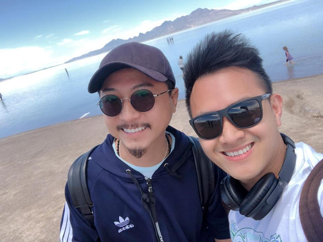 Con trai đăng ảnh du lịch với nghệ sĩ Hoài Linh ở Mỹ