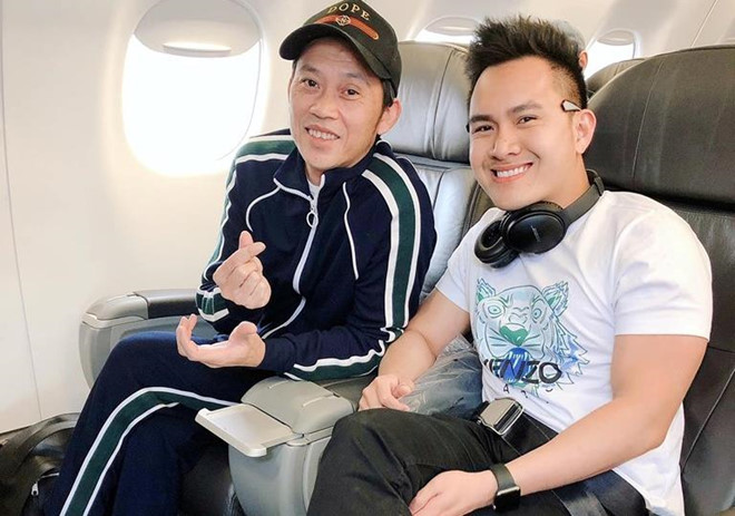Con trai đăng ảnh du lịch với nghệ sĩ Hoài Linh ở Mỹ