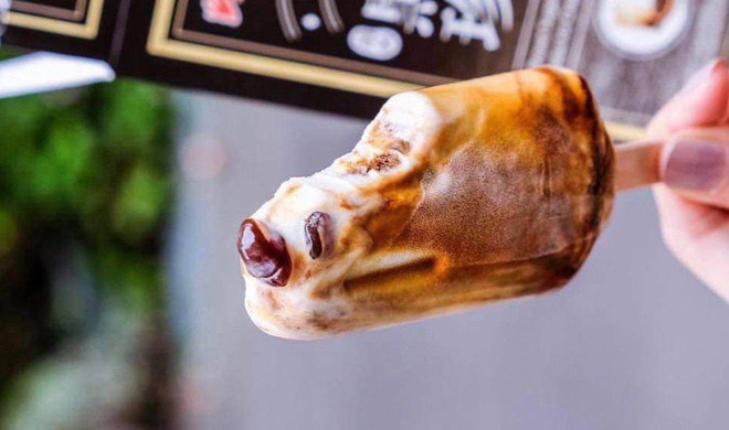 Kem trân châu đường đen hét giá 400.000 đồng/que có gì đặc biệt?