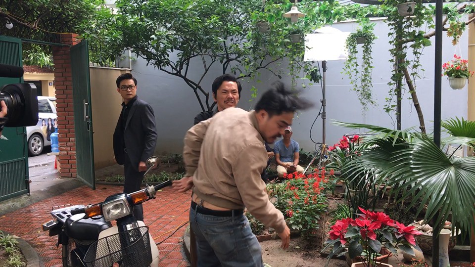 Về nhà đi con: Ngày ấy đã tới, fan náo loạn với cảnh bố Sơn bị Lương Bổng nhập, tát con rể không trượt phát nào