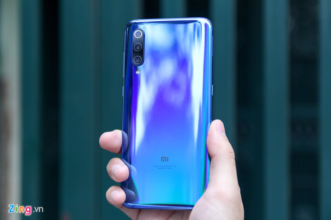 Loạt smartphone giảm giá mạnh cuối tháng 5