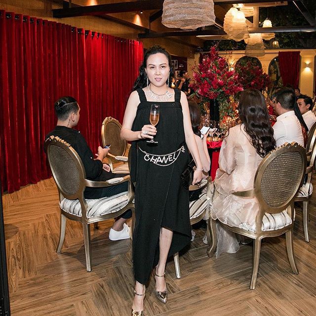 Phượng Chanel: Là tình nhân hay tình địch của Chanel và vô vàn các thể loại hàng hiệu khác?