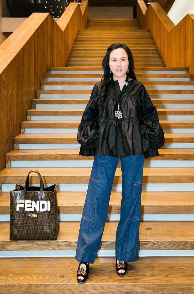 Phượng Chanel: Là tình nhân hay tình địch của Chanel và vô vàn các thể loại hàng hiệu khác?