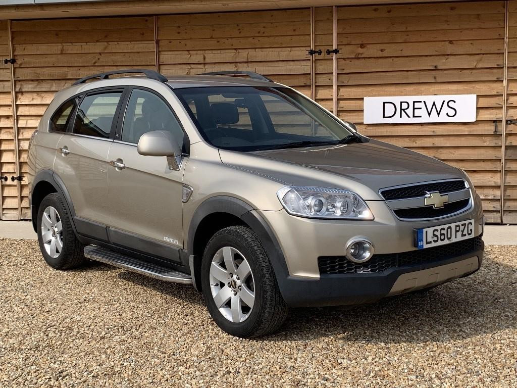 Dàn xe của các huyền thoại MU - từ môtô, xe cỏ đến xế triệu USD