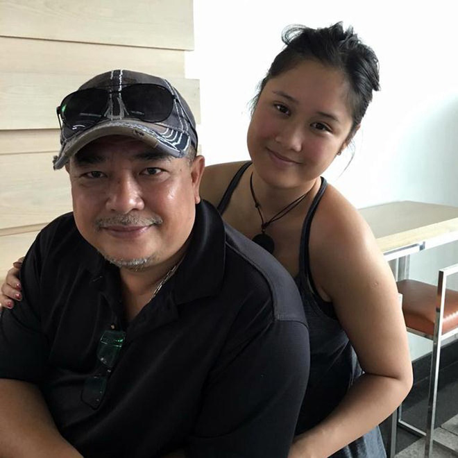 Xúc động bức tâm thư Lê Tuấn Anh viết cho con gái riêng của vợ: Ba hãnh diện về con