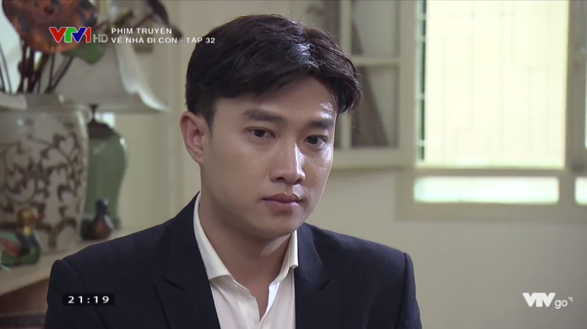 Về nhà đi con tập 32: Làm bộ ngoan ngoãn cùng phụ huynh đi hỏi vợ nhưng sau lưng, Vũ lại giở trò ghê tởm này với Thư Về nhà đi con tập 32: Làm bộ ngoan ngoãn cùng phụ huynh đi hỏi vợ nhưng sau lưng, Vũ lại giở trò ghê tởm này với Thư