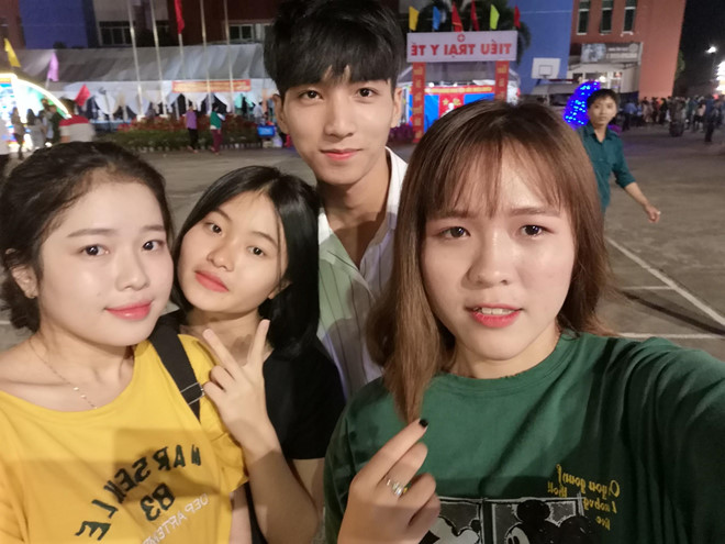 10X bối rối khi xuất hiện trên mạng vì gương mặt giống Sơn Tùng M-TP