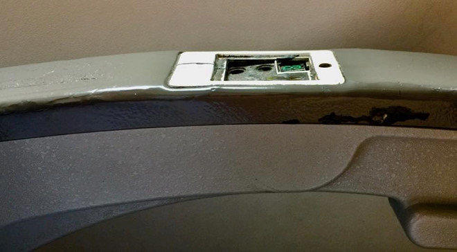 Hành khách Jetstar Pacific phản ánh ghế ngồi trên máy bay rách nát