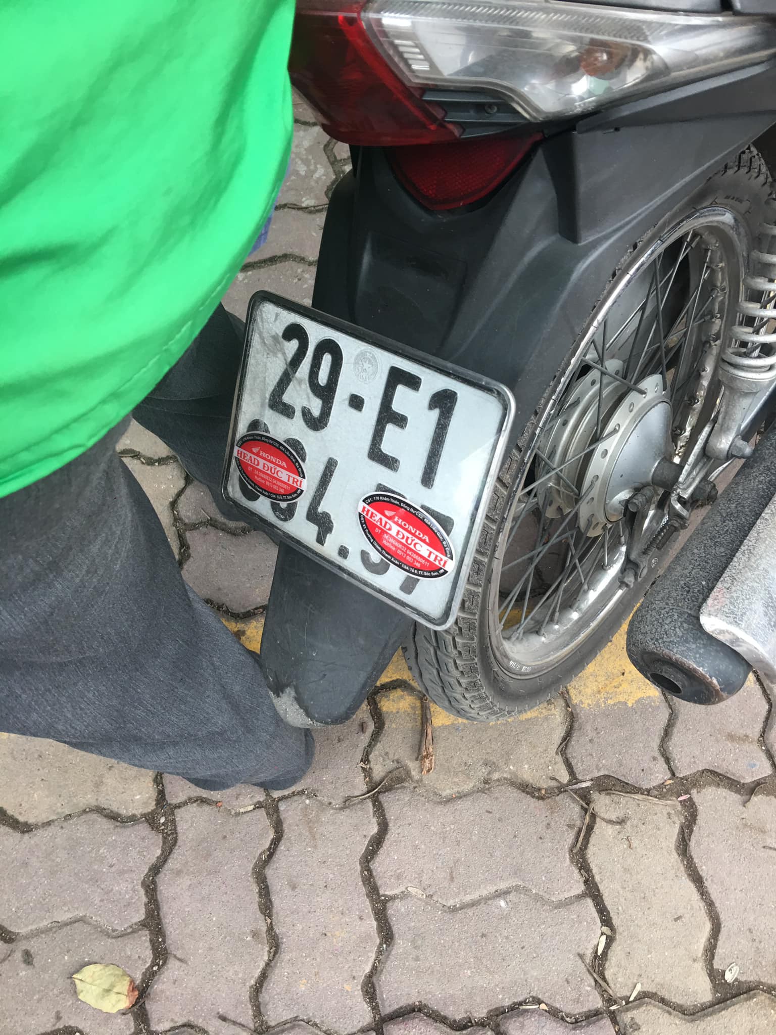 Thanh toán trước qua thẻ, cô gái đi nửa đường mới biết lên nhầm xe còn bị tài xế Grab giả đòi trả 30 nghìn đồng